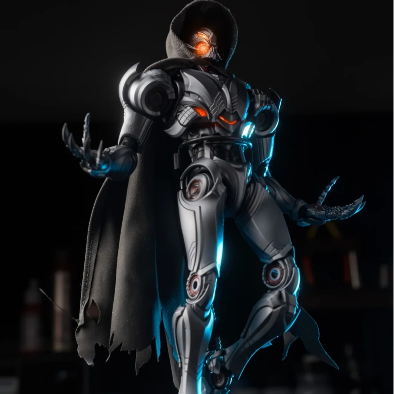 บล็อกกี้ส์ รุ่นใหม่ เลเจนด์ อิ - Model Kit Ultron บทวิจารณ์และราคา